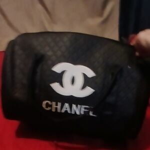 2 Pieces Chanel travel bag with makeup bag